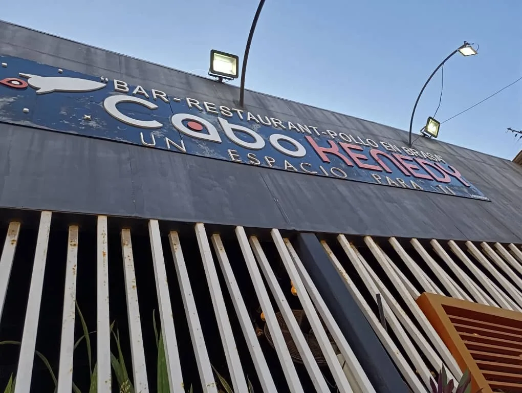 Comercios y empresas de La Guaira calculan que tendrán que despedir a la mitad de sus trabajadores por crisis causada por los terremotos