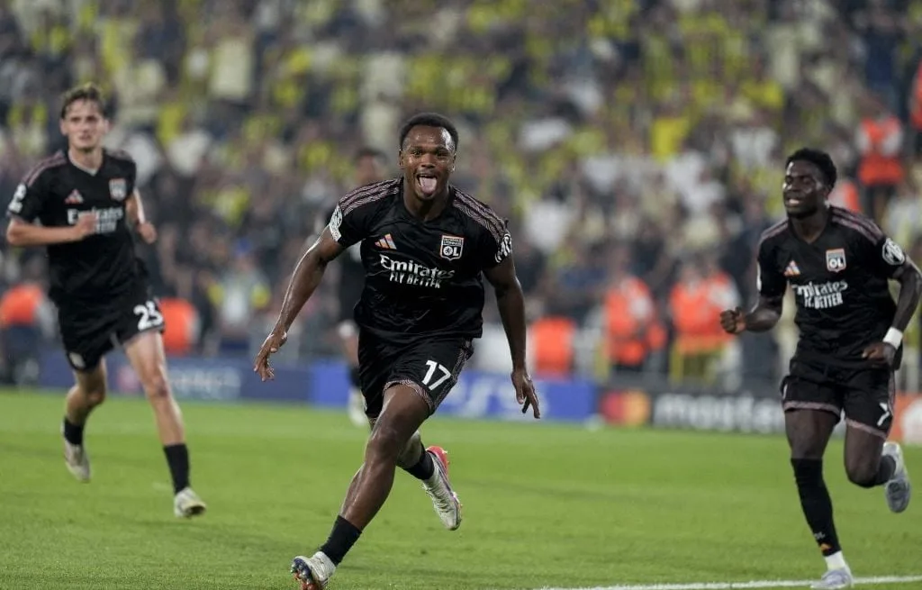 Fenerbahçe-OL : Supérieur à une équipe construite à coups de millions, Lyon croit plus que jamais en la qualif en C1