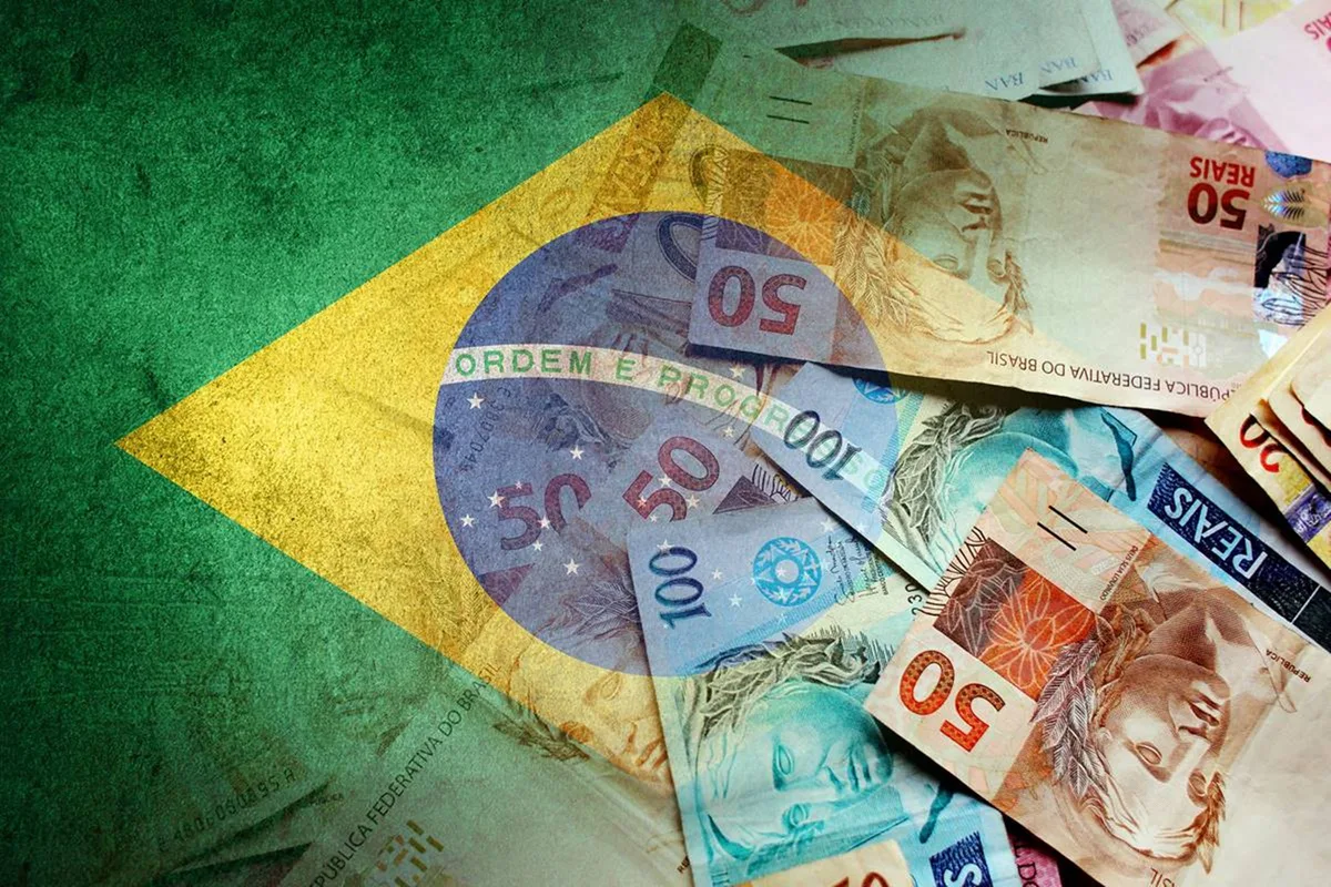 Para analistas, desaceleração do PIB é resultado dos juros altos no Brasil