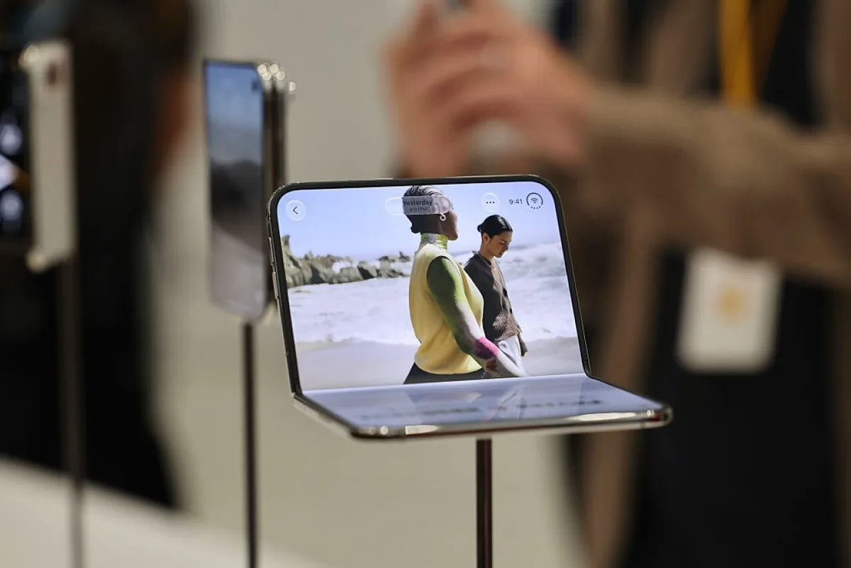 ¿Cuántos días de salario mínimo debes trabajar para comprar el nuevo iPhone Duo y iPhone 18?
