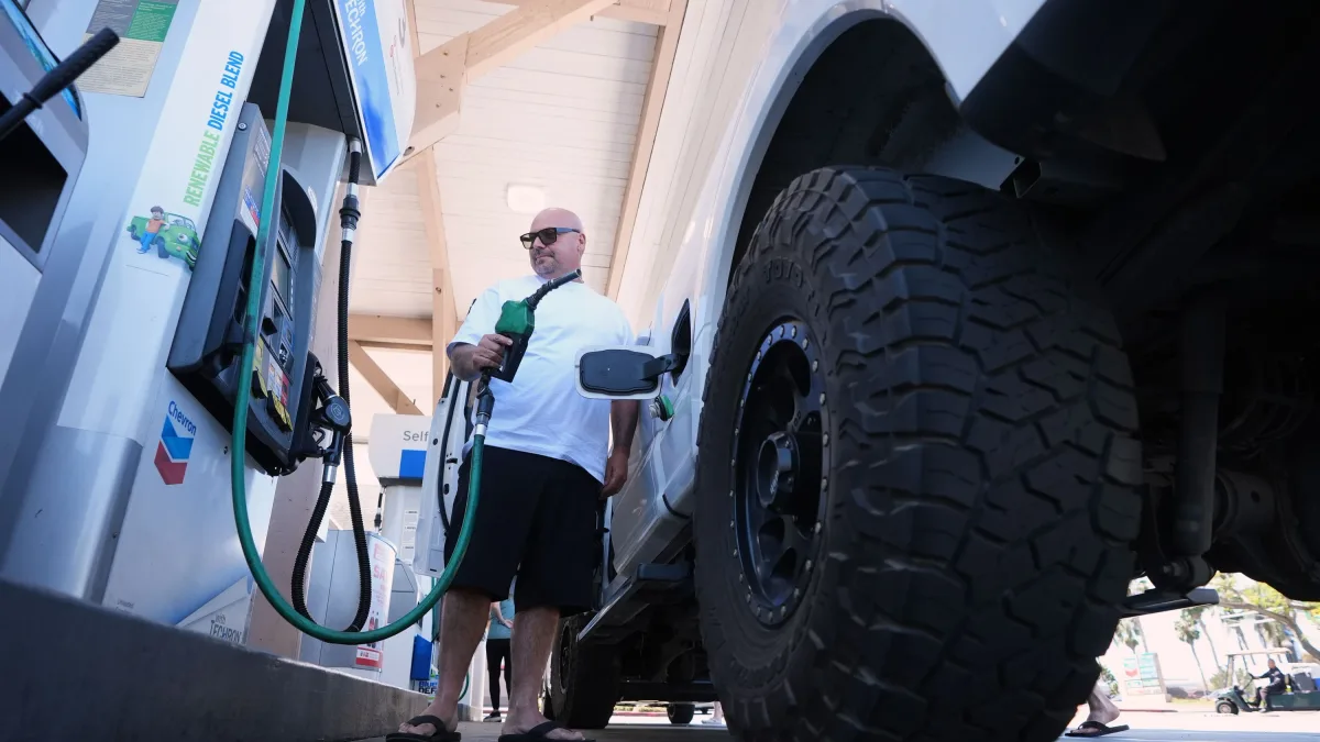 USA unter Trump: Diesel kostet in den USA erstmals sechs Dollar je Gallone
