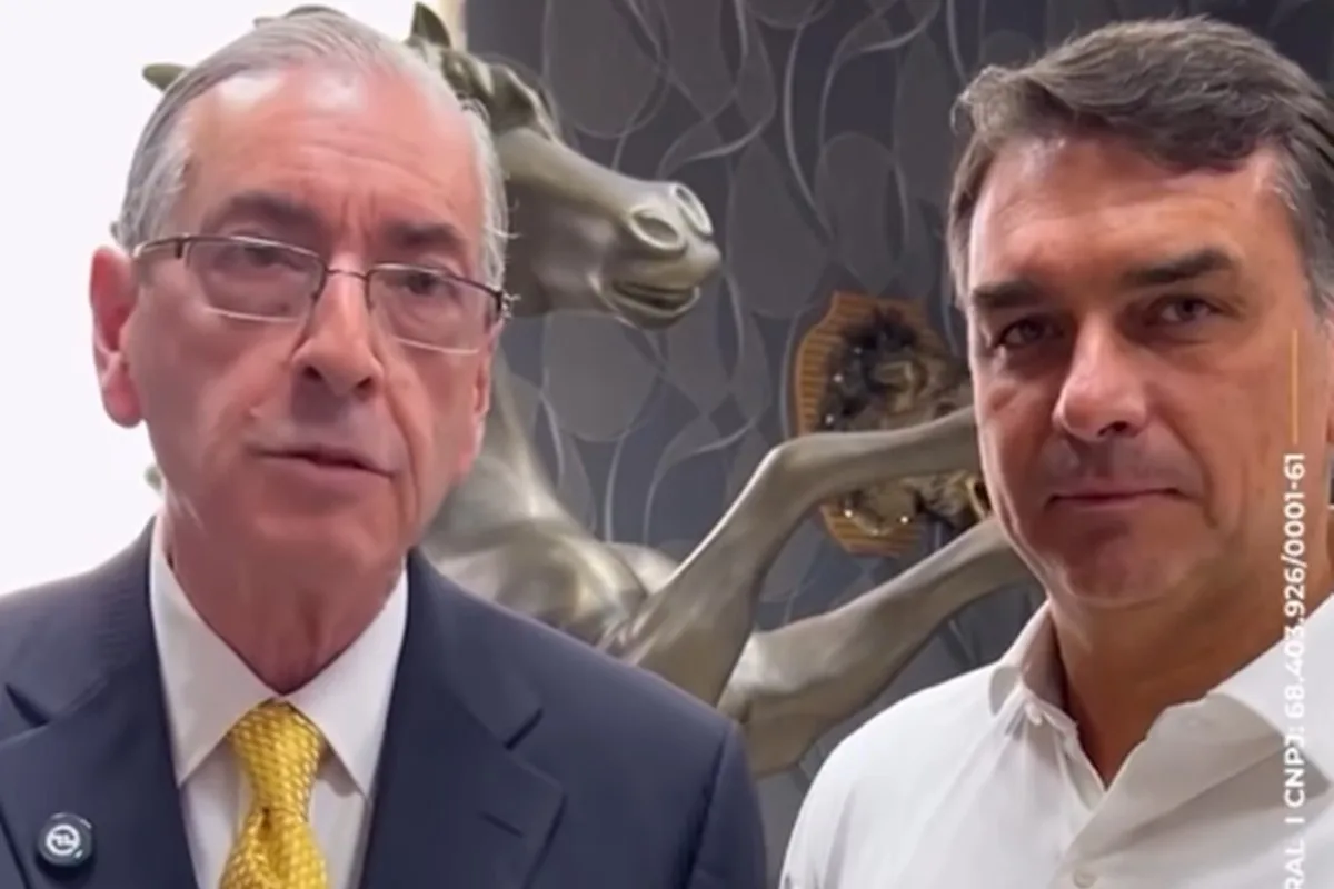 Flávio Bolsonaro grava vídeo em apoio à candidatura de Eduardo Cunha
