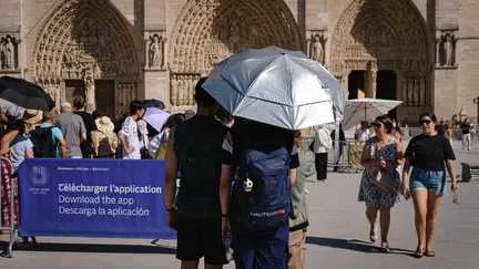 Canicule : la vague de chaleur qui frappe la France depuis le 28 juillet a dépassé en durée celle de 2003, annonce Météo-France