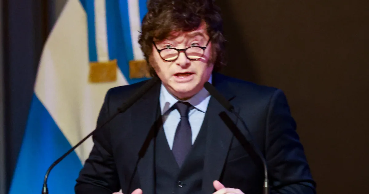 Entre insultos y promesas, Milei desafió a empresarios y negó una crisis de consumo y empleo
