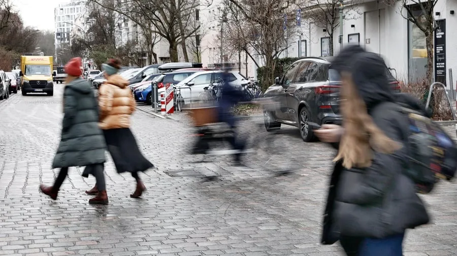 Tödliche Unfälle: Fußgänger im Verkehr: 130 Jahre nach dem ersten Todesfall