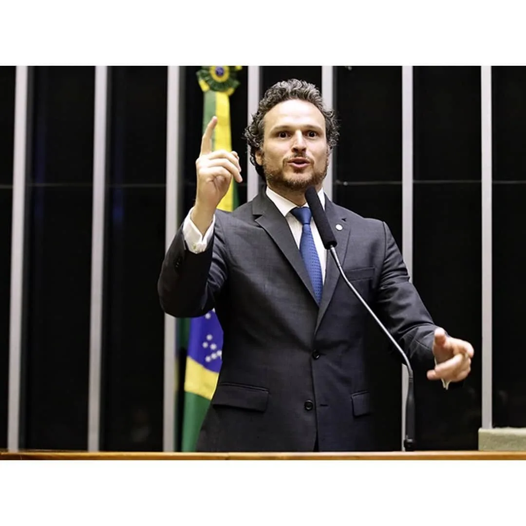Fred Costa (PRD) é reeleito deputado federal por Minas Gerais com 100.082 votos