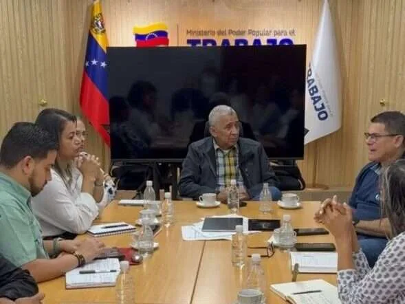 Articulan ruta formativa para el sector construcción