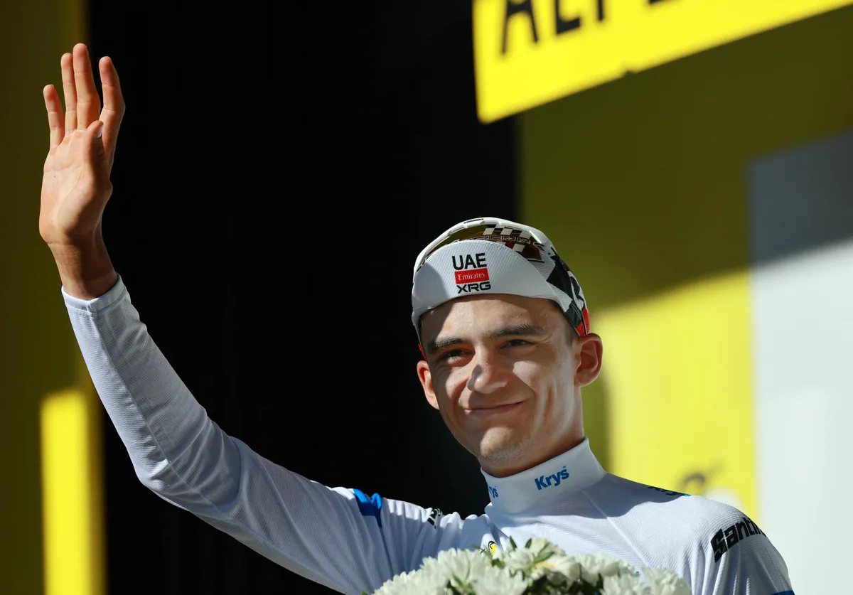 Isaac del Toro toma el liderato del Tour de Alemania 2026 tras la Etapa 3
