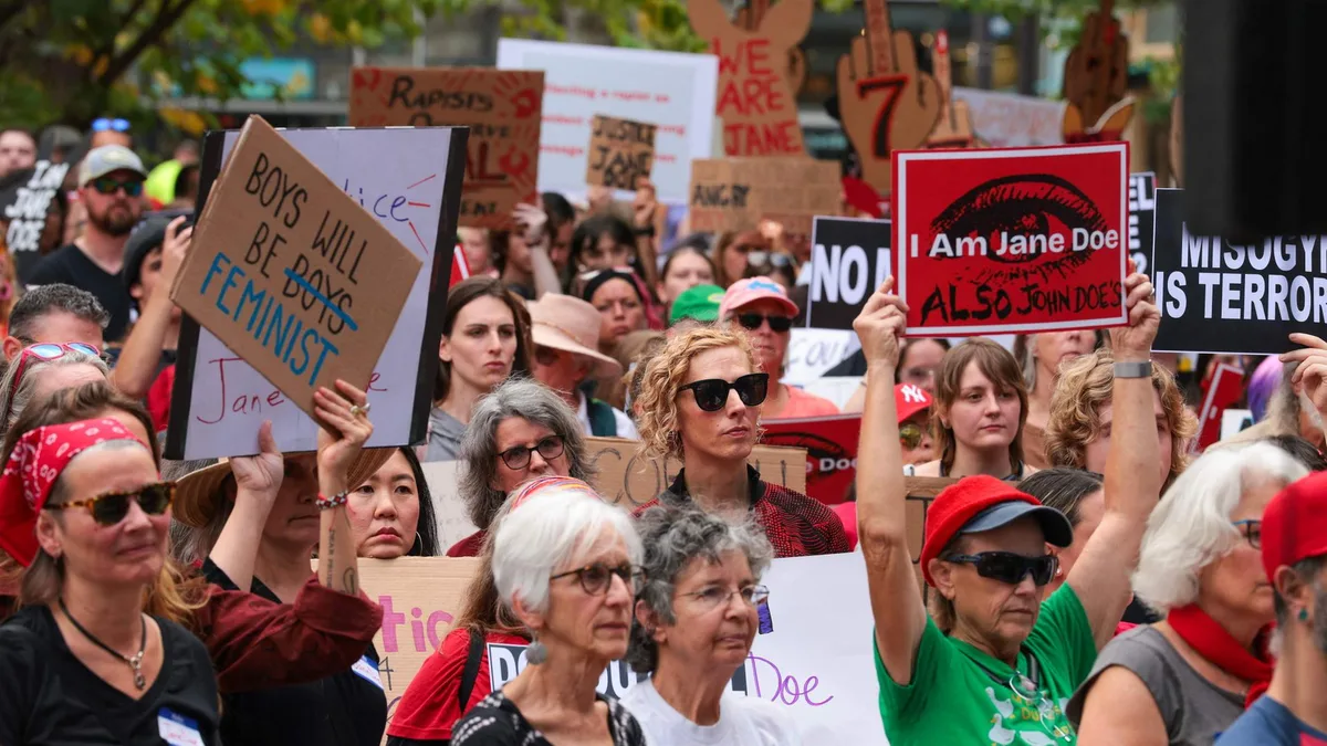 "We are Jane Doe" - Protest an US-Eliteuni