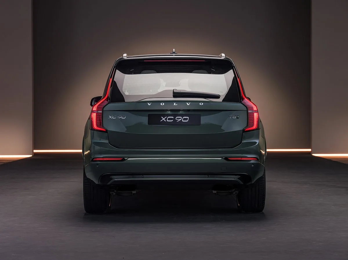 Volvo XC60 e XC90 híbridos Plug-in com autonomia a dobrar