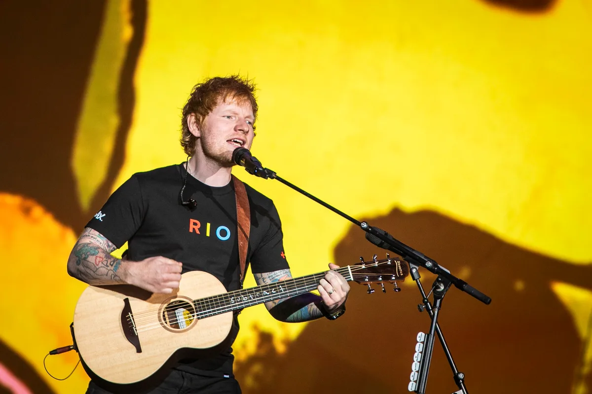 Empresário diz que Ed Sheeran pediu doação milionária em meio à polêmica com Macklemore