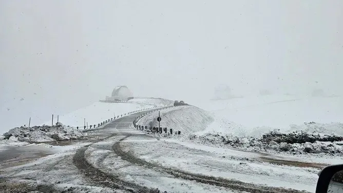 Neve no Havaí: Furacão Lala marca um dos eventos climáticos mais incomuns do ano