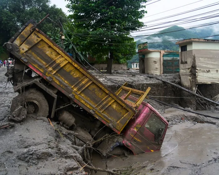 Morning Mail: Nepal faces fresh flood threat; Ratko Mladić dies in prison; and AFL finals kick off