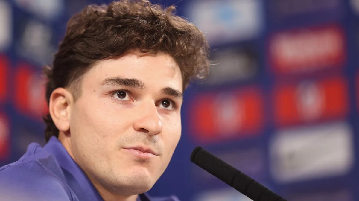 La firme postura de Julián Álvarez sobre el interés del Barcelona en medio de su conflicto con el Atlético de Madrid