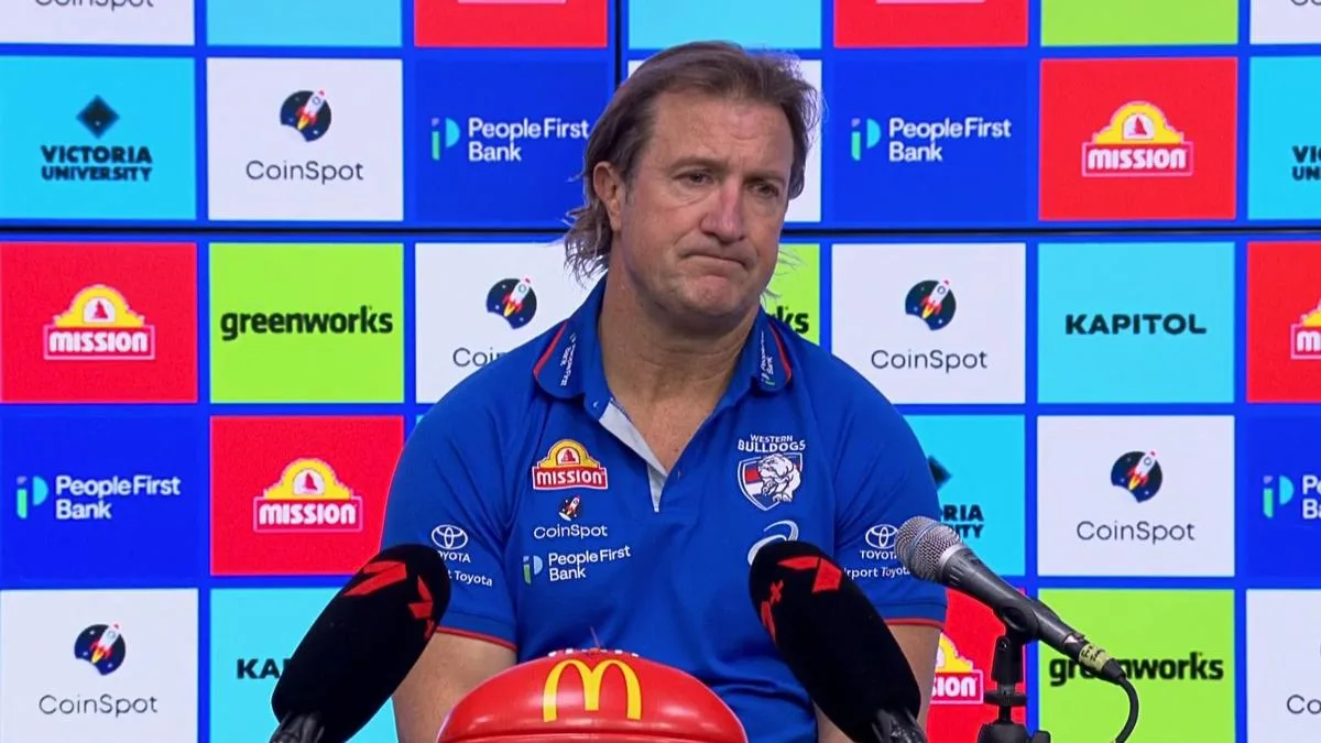 Luke Beveridge calls AFL chief executive Andrew Dillon’s response to Ed Richards ‘petty’