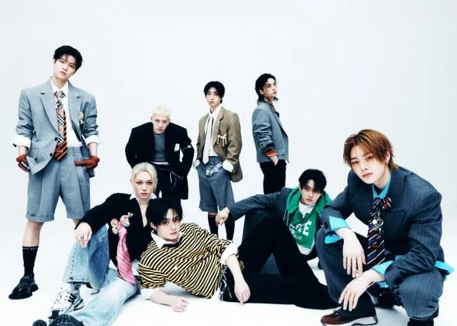 스트레이 키즈, '디스 앤드 댓'으로 전 세계 차트 1위 석권