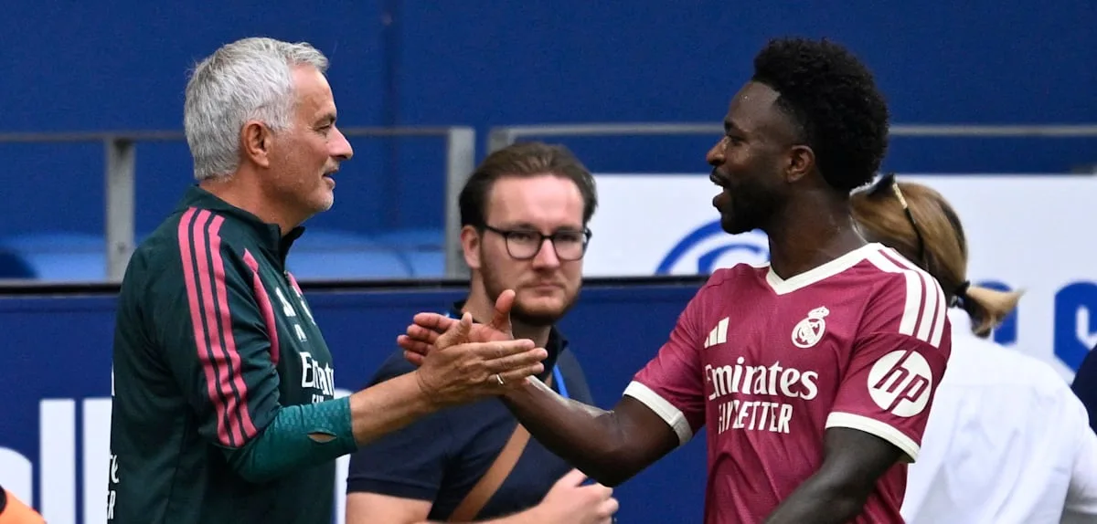 „Was sie ihm antun, ist unerträglich“ – Mourinho verteidigt Vinicius Jr. gegen Mobbing
