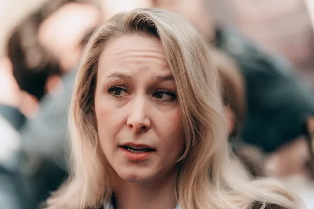 Le retour de Marion Maréchal, l’“enfant terrible” du clan Le Pen