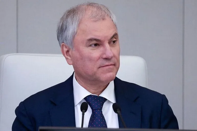 Володин поздравил школьников и студентов с Днем знаний