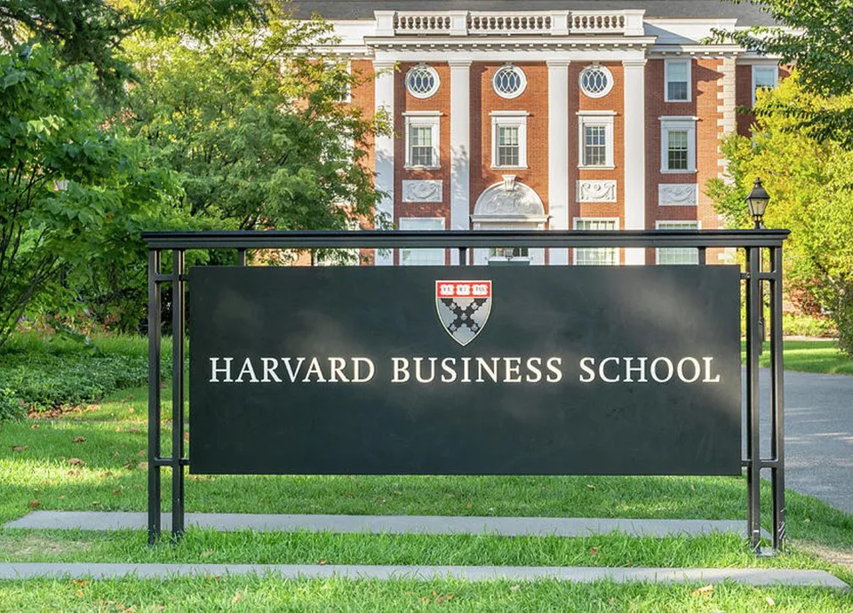 Harvard queria Nova SBE para salvar MBA de Trump