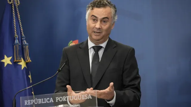 Ministro defende que descongelamento das propinas não afasta alunos