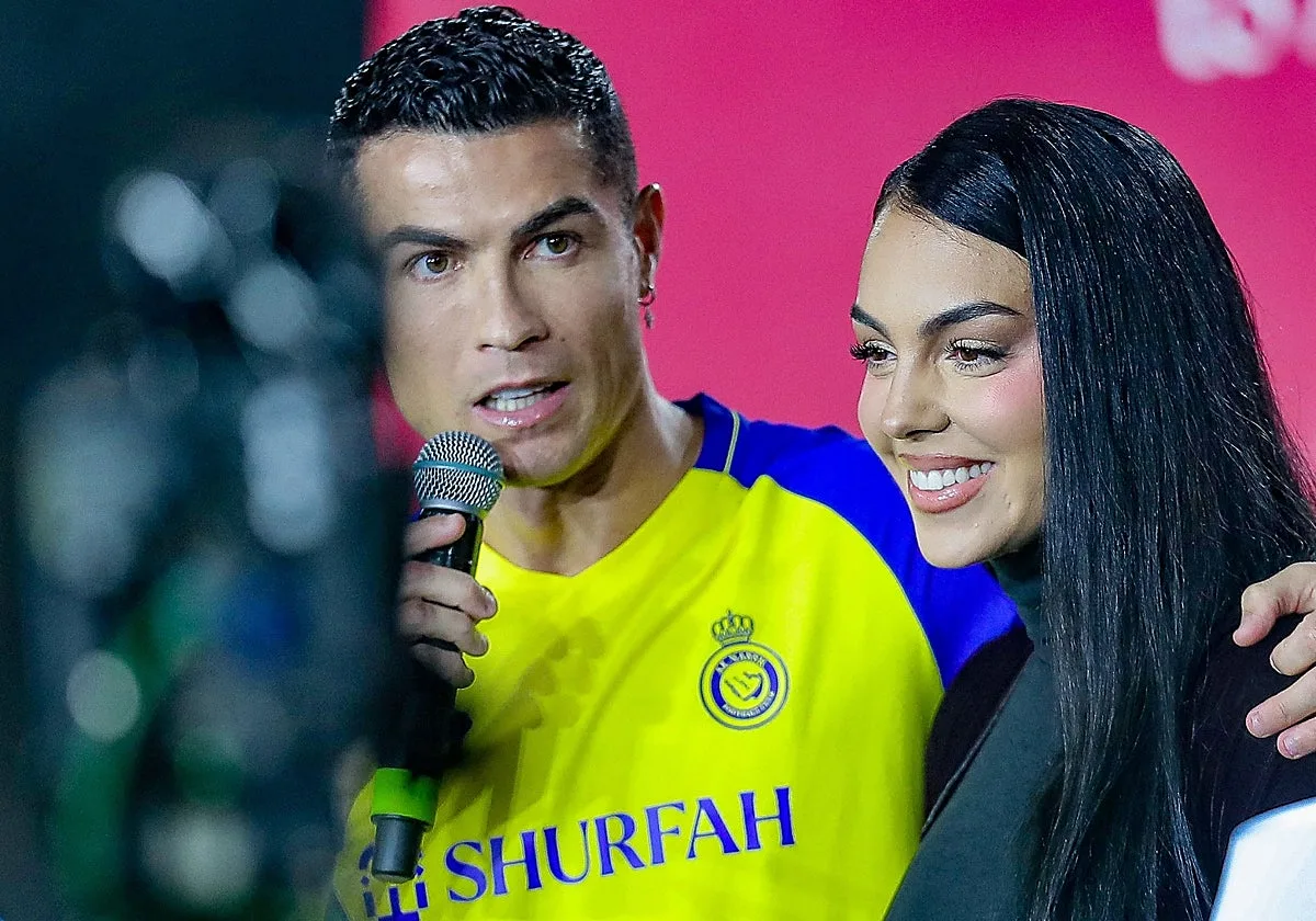 Cristiano Ronaldo y Georgina reaparecen tras su boda secreta: así ha sido su primera noche como matrimonio junto a sus hijos
