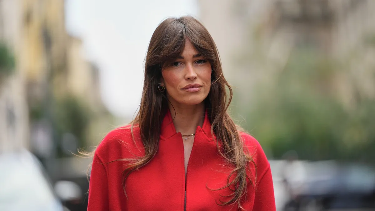10 cortes de pelo con flequillo que hacen que el cabello fino parezca más abundante