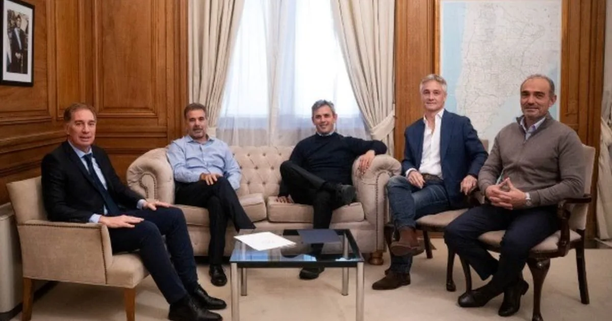 El PRO y La Libertad Avanza se reunieron en Casa Rosada y confirmaron que trabajan juntos hacia 2027