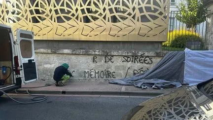 Banquet du Canon français à Périgueux : des tags injurieux découverts sur la mairie et au domicile du maire