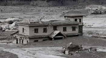 Primeiro-ministro do Nepal apela a união após cheias devastadoras