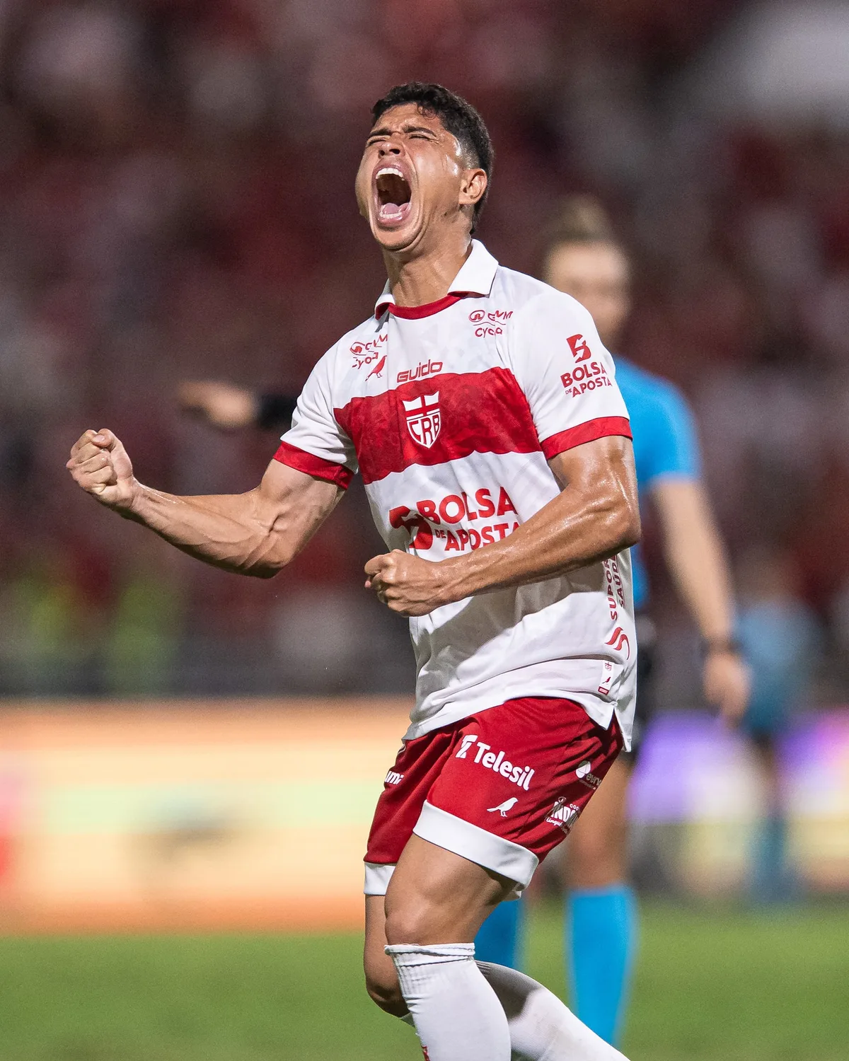 Escalação do CRB: Kevin se recupera de lesão e deve reforçar o time contra o Cuiabá