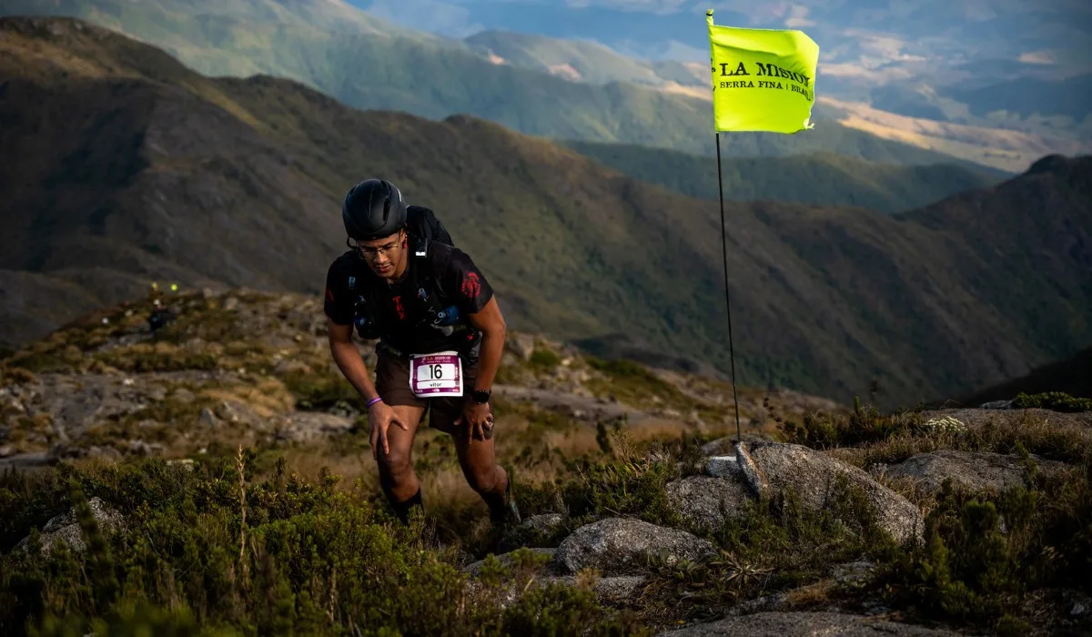 Entre plantões de 24h e treinos, bombeiro do interior de SP corre 110 km em prova de montanha