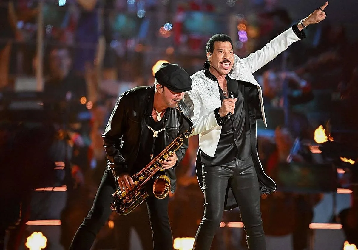 Hospitalizado el cantante Lionel Richie tras sentirse indispuesto después de su último concierto