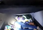 PM prende suspeito de agredir mãe e irmã em SP; homem estava em baú de cama