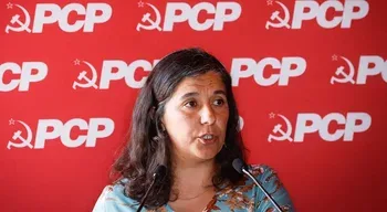 PCP propõe aumento intercalar das pensões em 50 euros e salário mínimo nos 1.100 euros