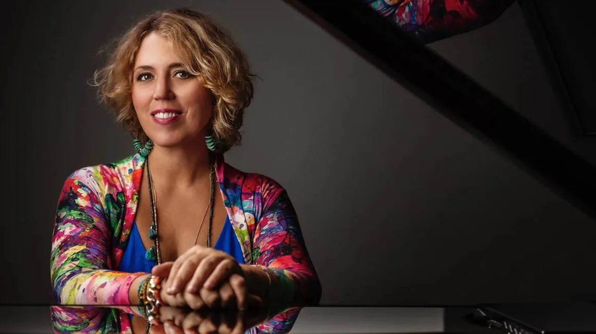 Pianista venezolana Gabriela Montero recibe el Premio Pablo Casals 2026 y dona los 10.000 euros a Tamara Sujú