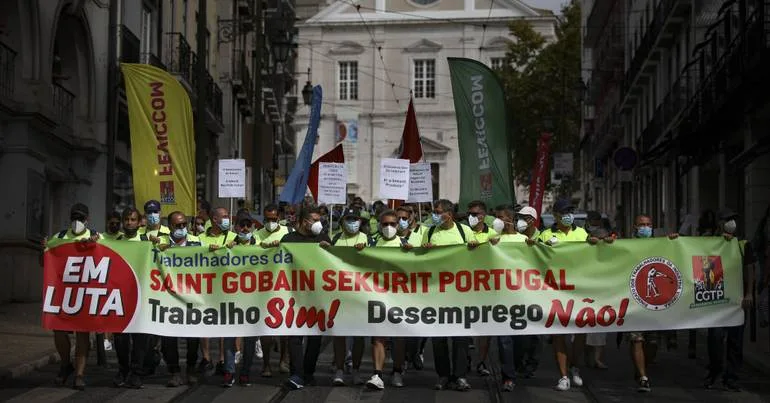 Despedimentos coletivos no máximo desde 2020