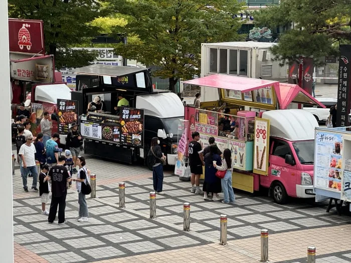 KT 위즈, 시즌 마지막 시리즈 맞아 '위즈패밀리 in 위즈파크' 진행, 3500여 팬 운집 호황