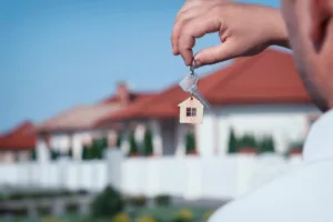 Construtora não pode reter chaves de imóvel por dívida após financiamento