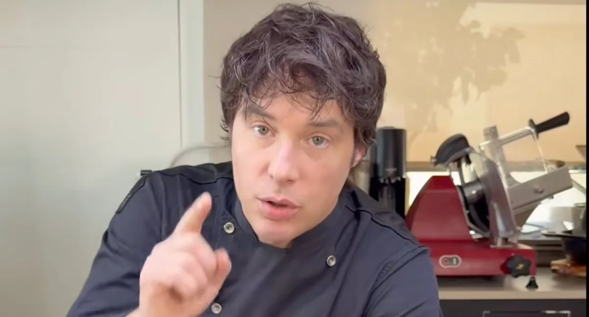 Chef Jordi Cruz: “Si ves moho en el pan de molde no basta con quitar una rebanada, tienes que tirarlo entero”