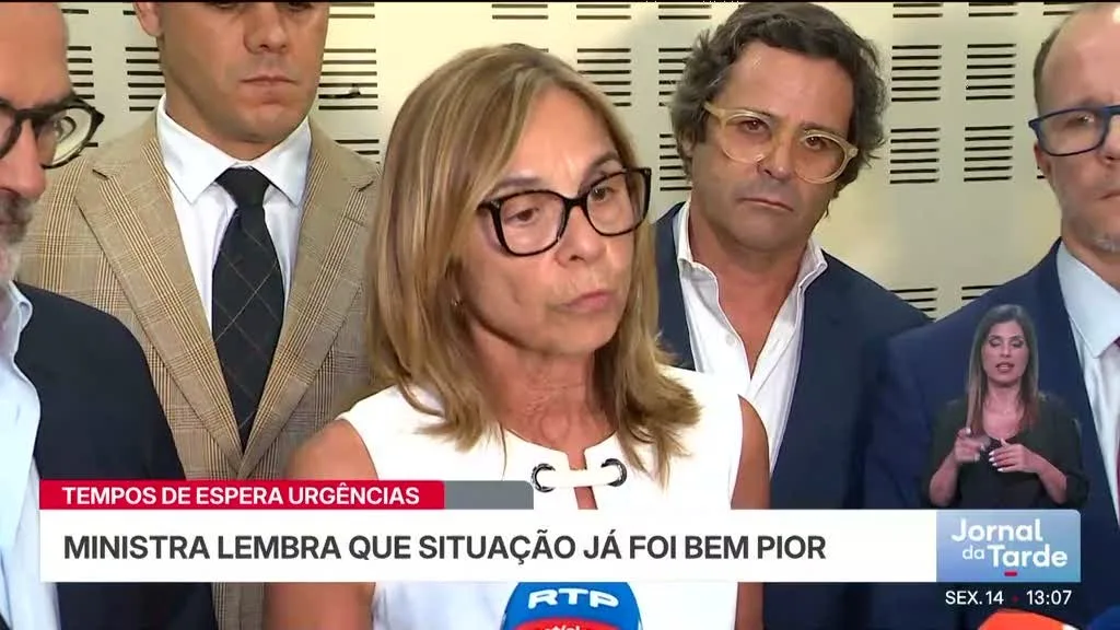 Governo afirma que tempos de espera nas urgências estão "melhor" do que antes