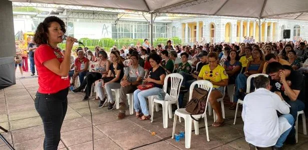 Mulheres são maioria do eleitorado, mas só 1 em cada 3 candidatos em 2026