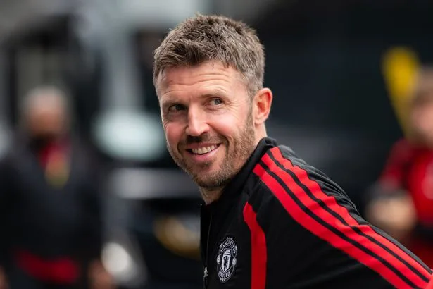 Man Utd news: Michael Carrick to get transfer gift as medical booked for double deal