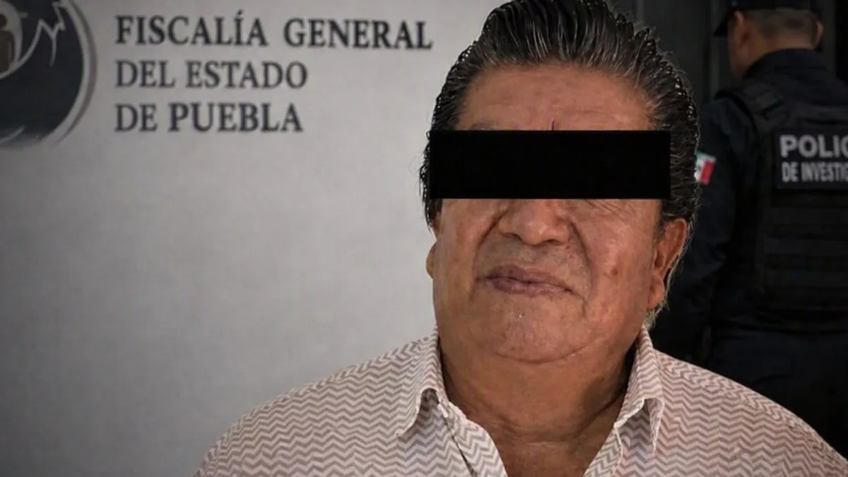 Detienen al alcalde de San Juan Tianguismanalco, Puebla; está acusado de violación