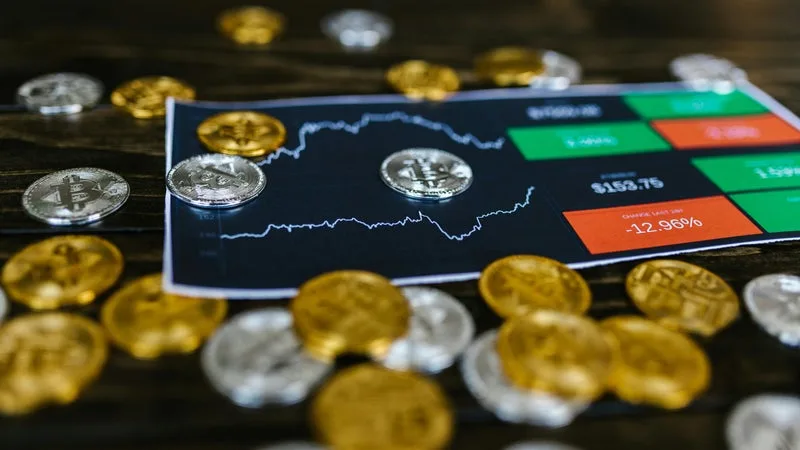 Après le piratage du site des impôts, le lobby des cryptos saisit la Cnil et s'inquiète pour les investisseurs dont l'adresse a été révélée et qui sont plus exposés aux "attaques à la clé à molette"