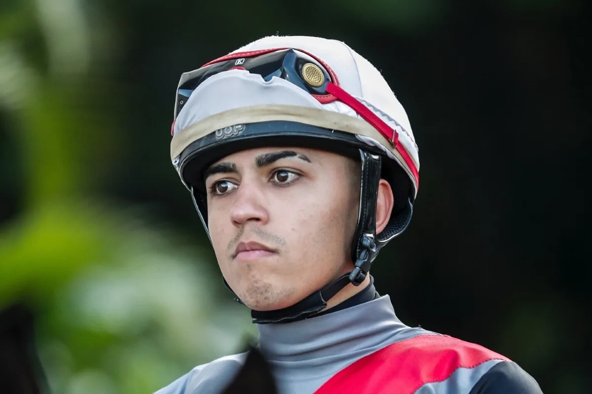 Jóquei Leandro Henrique fica em estado grave após queda de cavalo