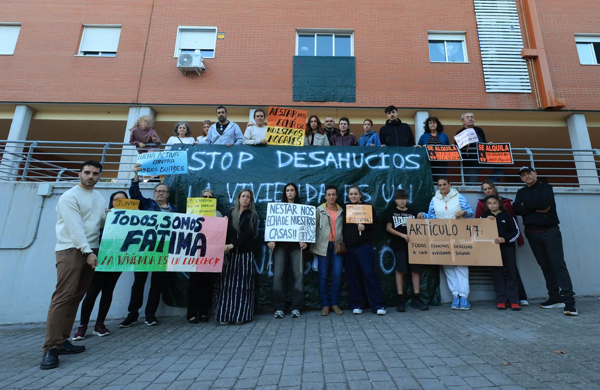 Fátima y sus 40 vecinos: cuando un fondo buitre les echa de su vivienda de protección oficial