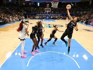 Basket. La Française Janelle Salaün bat un autre record WNBA vieux de 18 ans