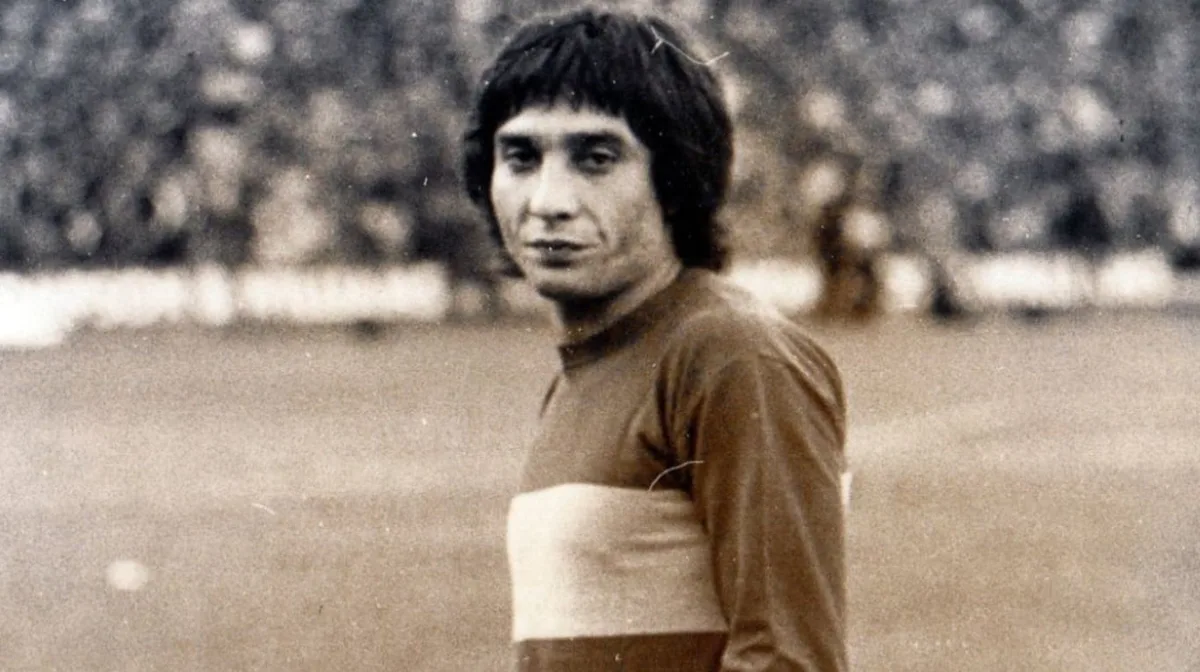 Murió Carlos Salinas: fue campeón con River, jugó en Independiente, ayudó a llevar a Maradona a Boca y marcó un gol histórico
