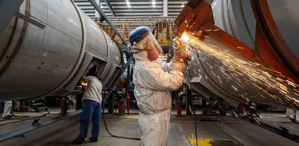 Intenção de investir na indústria recua ao menor nível desde a pandemia